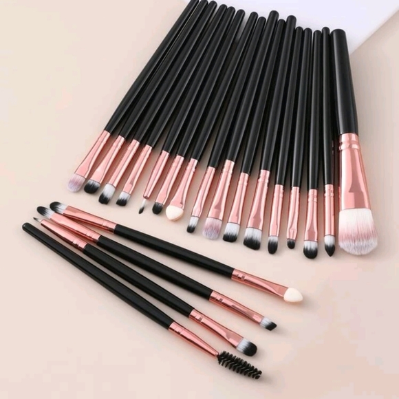 20 piece makeup brush set - Picture 2 of 5